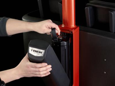 Trek Fetch+ 4 EU OSFM Lava Produktbild 15