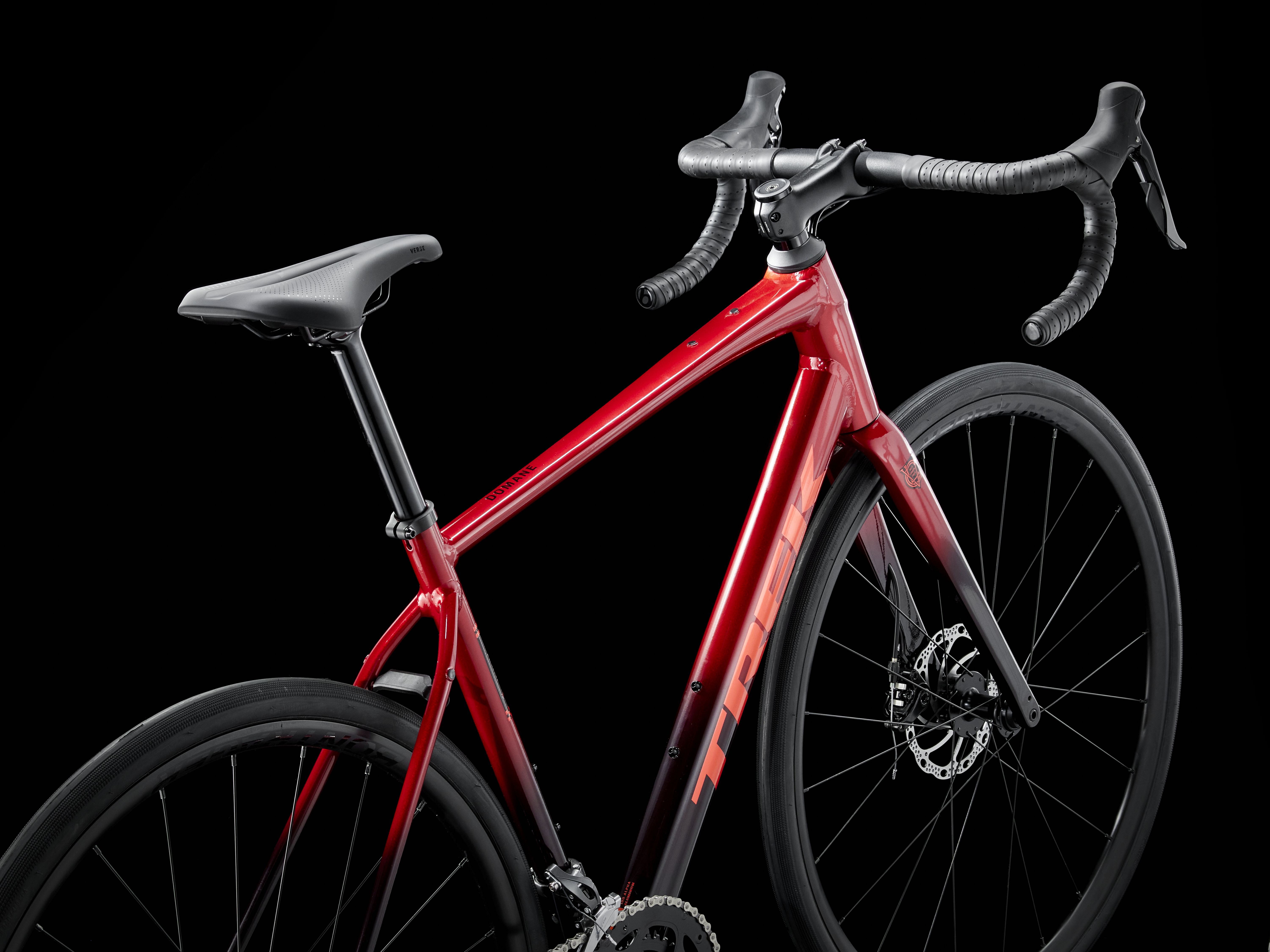 Trek Domane AL 2 58 Crimson to Dark Carmine Fade Produktbild 14