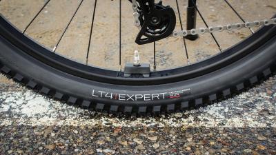 Diamant Zing Trip Core MS L Samtschwarz Metallic 400Wh Produktbild 12