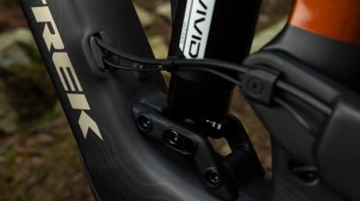 Trek Slash+ 9.7 EU L Gloss Chameleon Green/Matte Dark W Produktbild 15