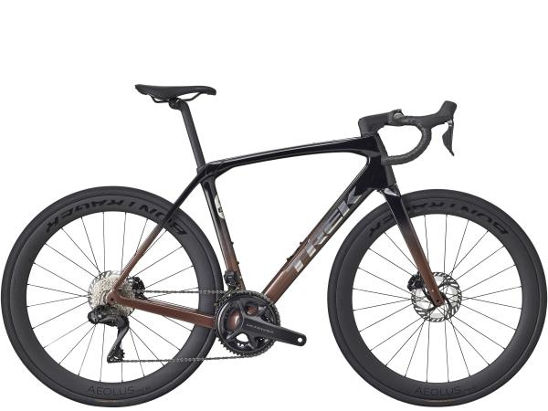 Trek Domane SL 7 60 Dark Star to Bronze Age Fade
