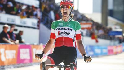 Trek Domane SLR 9 60 Metallic Red Smoke to Red Carbon S Produktbild 3