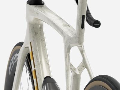 Trek Madone SLR 7 AXS M Era White/Supernova Marble Produktbild 3